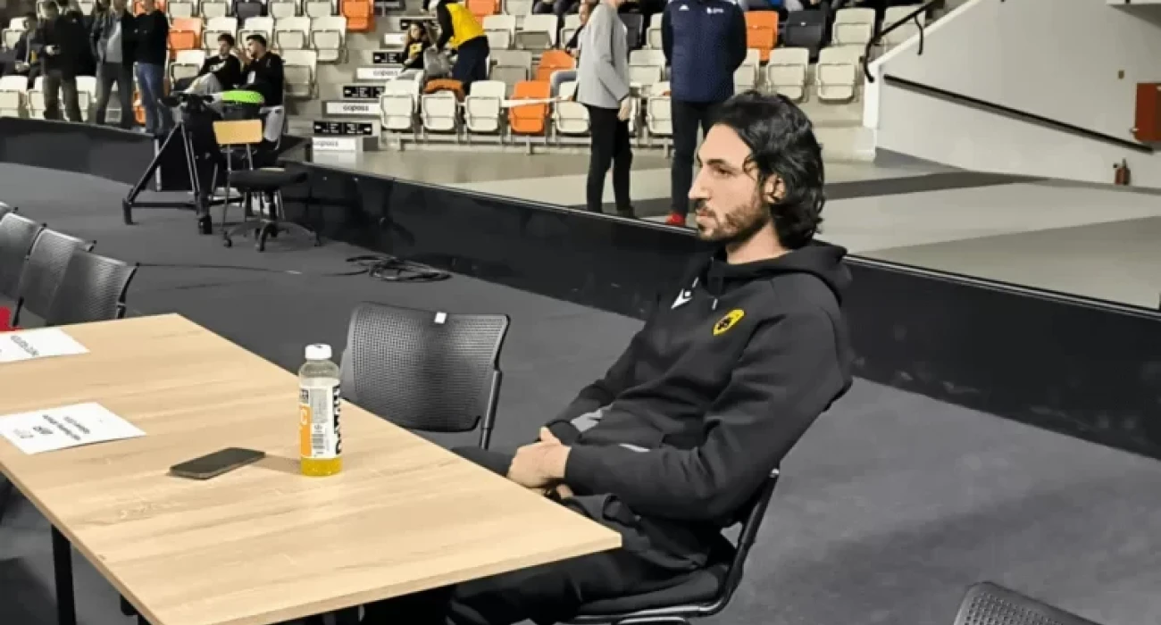 Απρόοπτο στην ΑΕΚ: Εκτός ο Κατσίβελης κόντρα στη Λεβίτσε Απρόοπτο στην ΑΕΚ: Εκτός ο Κατσίβελης κόντρα στη Λεβίτσε