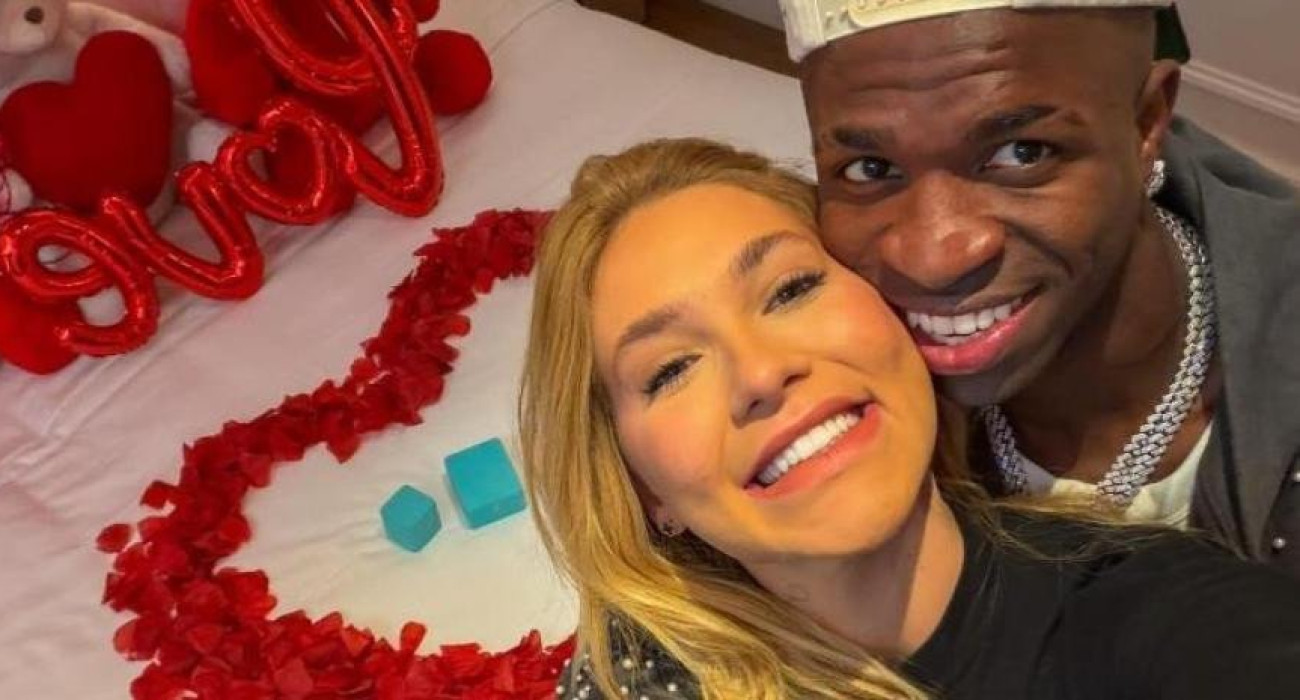 Ο Βινίσιους με την κοπέλα του / Πηγή: Vinijr Instagram Ο Βινίσιους με την κοπέλα του / Πηγή: Vinijr Instagram