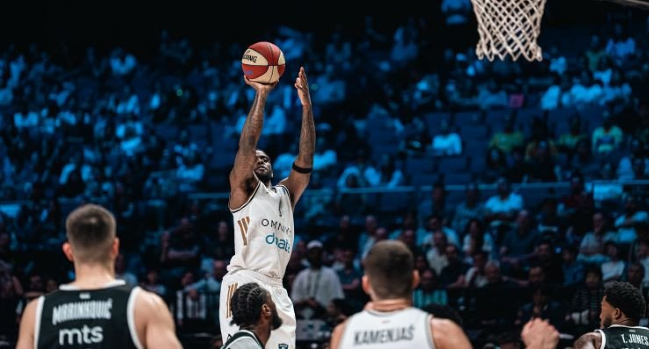 Ο Ντουέιν Μπέικον «τελείωσε» την Παρτίζαν στο Ντουμπάι / Πηγή: ABA League