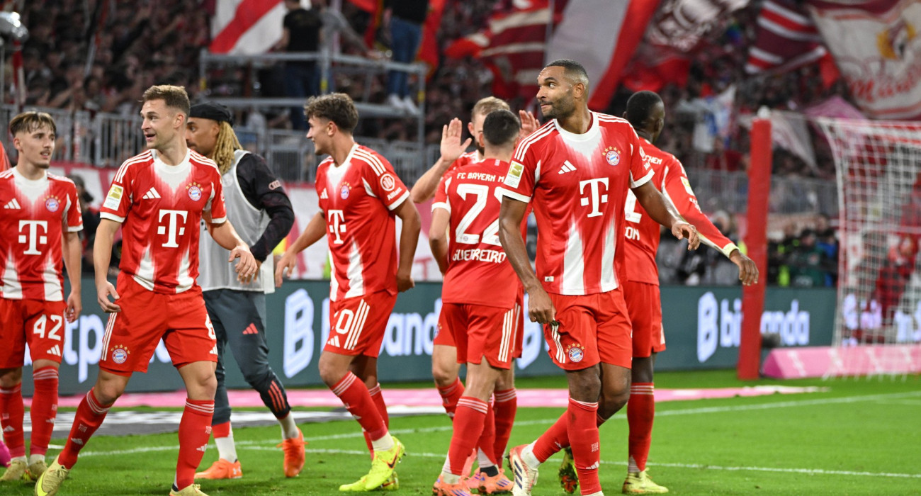 Παίκτες της Μπάγερν Μονάχου πανηγυρίζουν / Πηγή: Imago Παίκτες της Μπάγερν Μονάχου πανηγυρίζουν / Πηγή: Imago