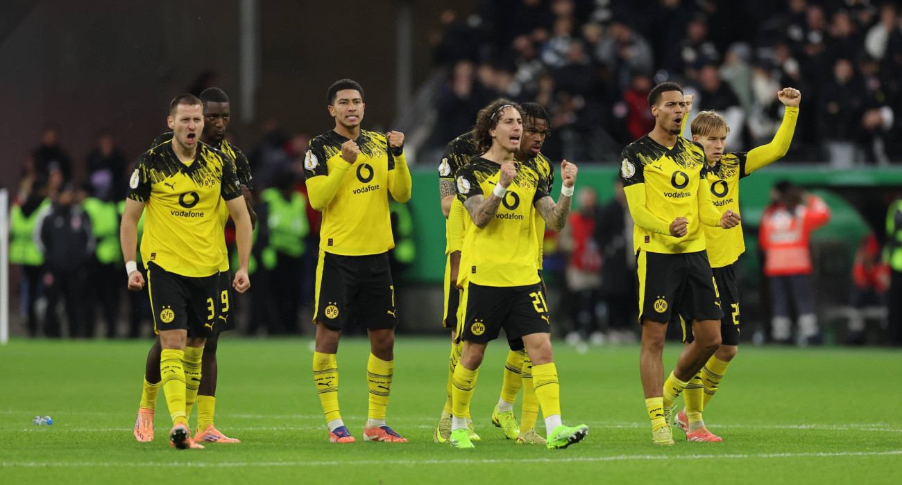Οι παίκτες της Ντόρτμουντ πανηγυρίζουν / Πηγή: Imago Οι παίκτες της Ντόρτμουντ πανηγυρίζουν / Πηγή: Imago