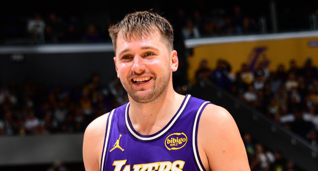 Ο Λούκα Ντόντσιτς/Photo by Adam Pantozzi/NBAE via Getty Images