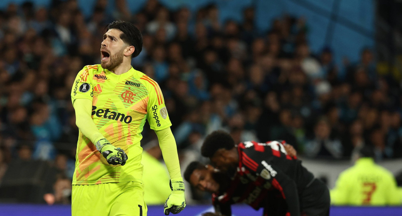 Ο Αγουστίν Ρόσι με τη φανέλα της Φλαμένγκο / Πηγή: Imago Ο Αγουστίν Ρόσι με τη φανέλα της Φλαμένγκο / Πηγή: Imago