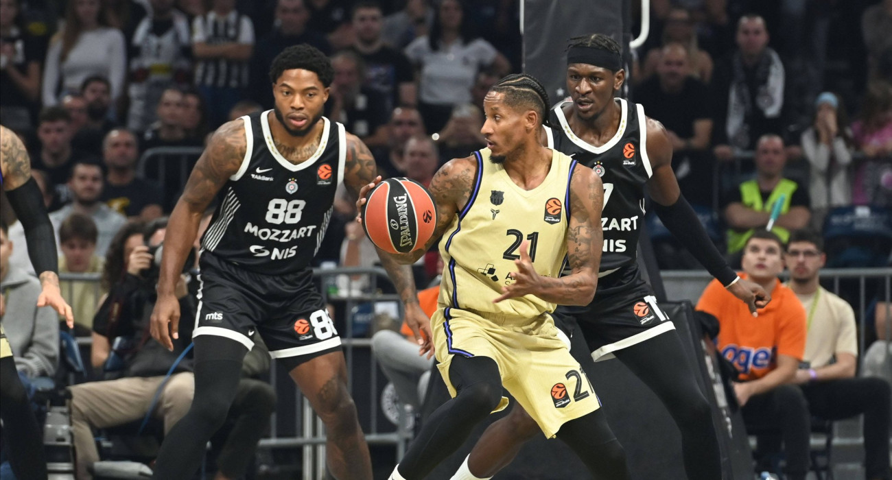 O Γουίλ Κλάμπερν της Μπαρτσελόνα τα βάζει με την άμυνα της Παρτίζαν . Πηγή: Imago