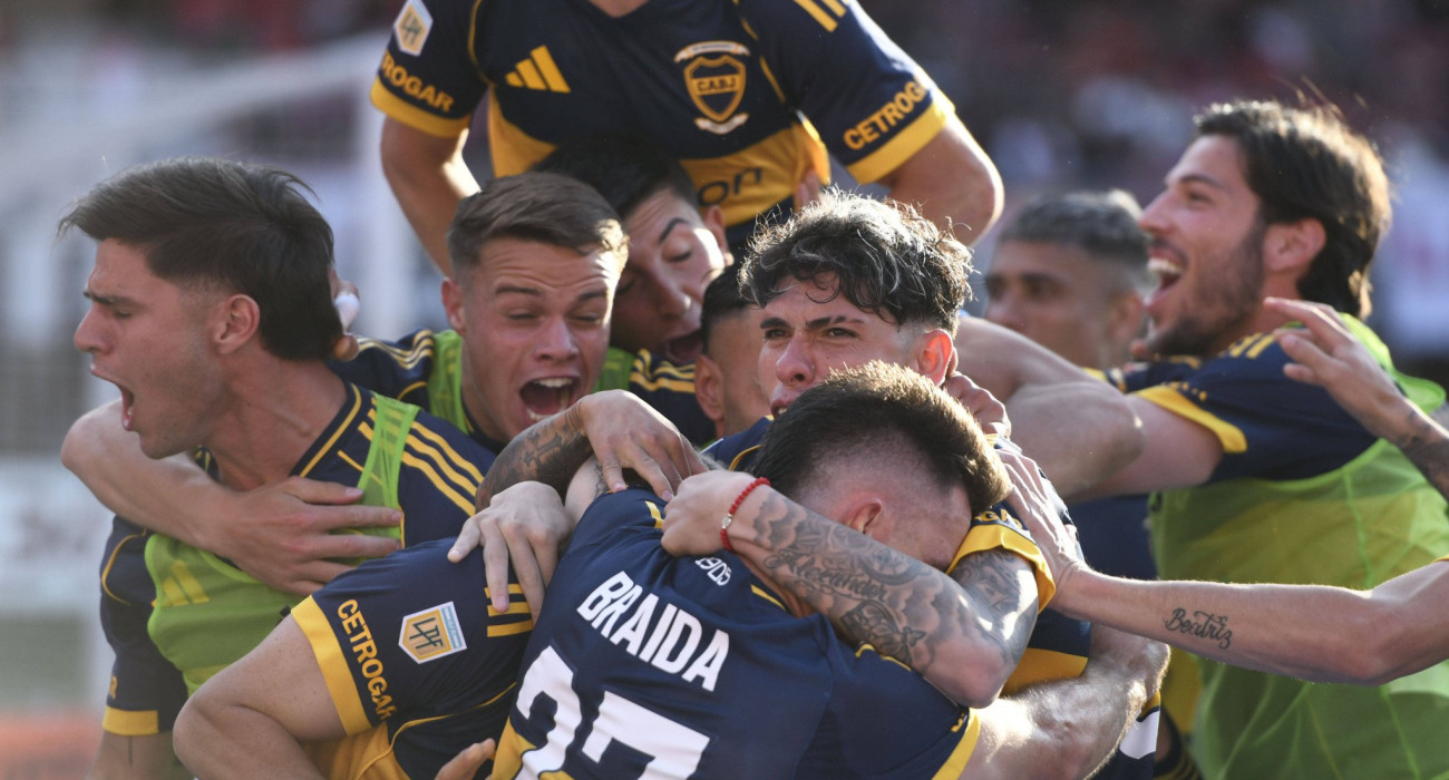 Οι έξαλλοι πανηγυρισμοί της Μπόκα στο 2-1 / Πηγή: Imago