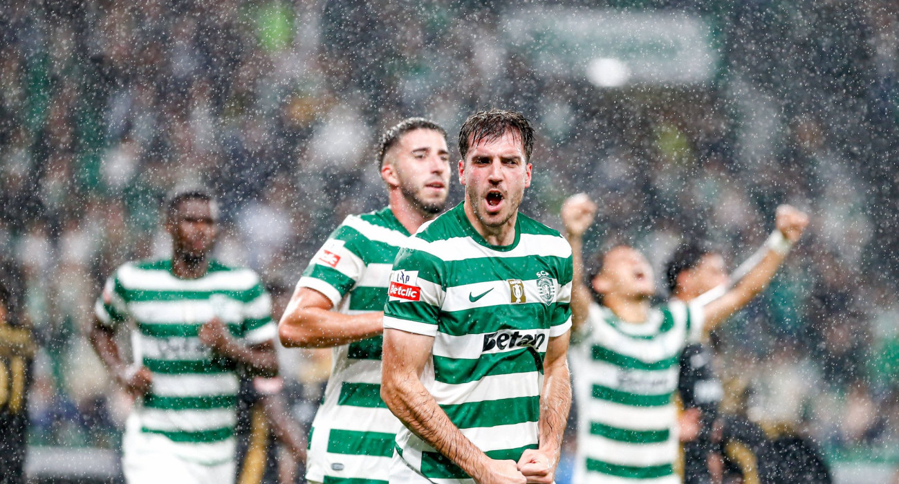 Ο Φώτης Ιωαννίδης πανηγυρίζει για την Σπόρτινγκ Λισαβόνας / Πηγή: Imago Ο Φώτης Ιωαννίδης πανηγυρίζει για την Σπόρτινγκ Λισαβόνας / Πηγή: Imago