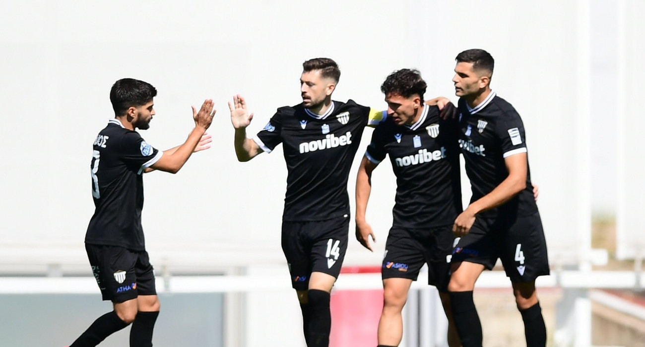 Oι παίκτες της Καλαμάτας πανηγυρίζουν / Πηγή: Eurokinissi Oι παίκτες της Καλαμάτας πανηγυρίζουν / Πηγή: Eurokinissi