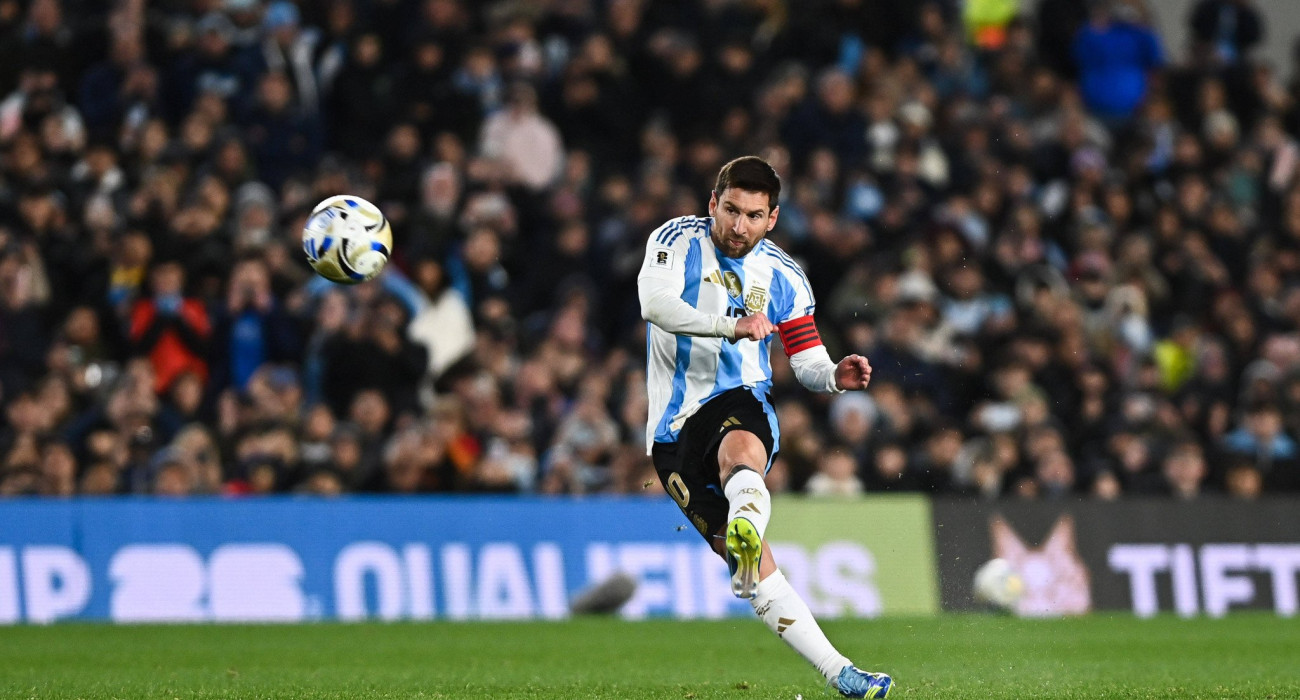 Ο Λιονέλ Μέσι σε αγώνα της εθνικής Αργεντινής / Πηγή: Imago Ο Λιονέλ Μέσι σε αγώνα της εθνικής Αργεντινής / Πηγή: Imago