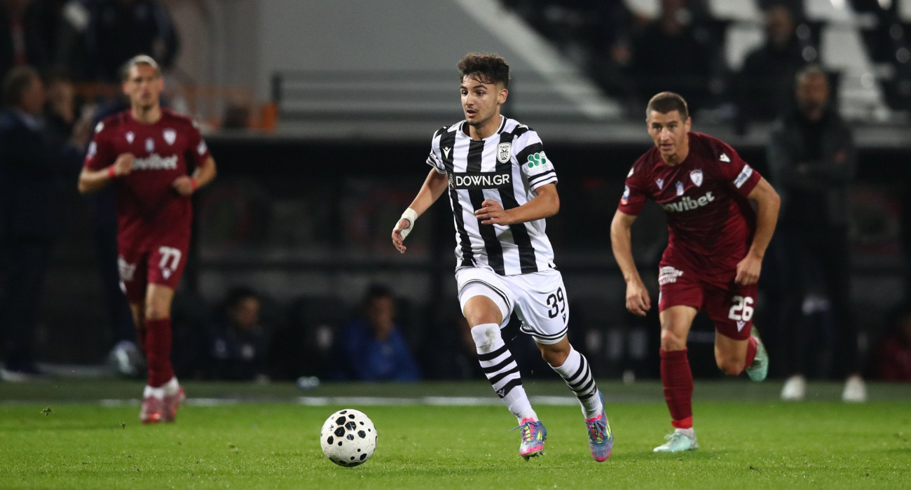 Στιγμιότυπο από την αναμέτρηση ΠΑΟΚ - ΑΕΛ Novibet / Πηγή: Eurokinissi Στιγμιότυπο από την αναμέτρηση ΠΑΟΚ - ΑΕΛ Novibet / Πηγή: Eurokinissi