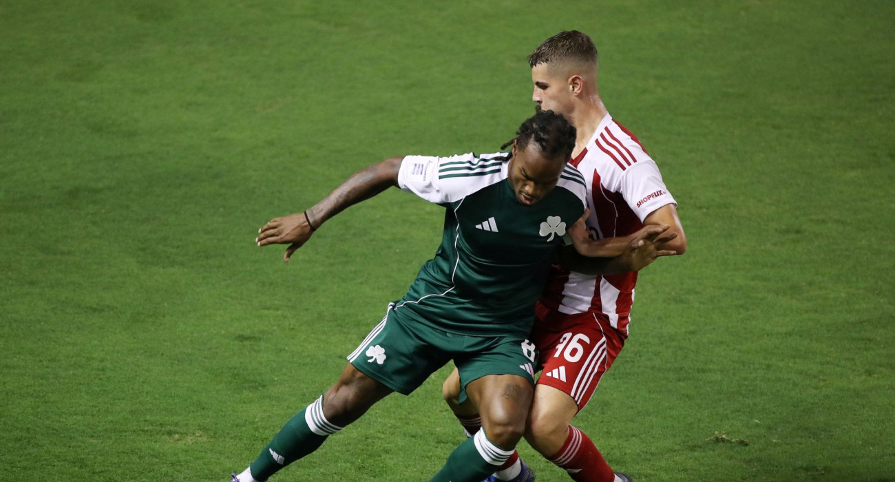 Ο Ρενάτο Σάντσες και ο Χρήστος Μουζακίτης σε ντέρμπι «αιωνίων» / Πηγή: Intime Ο Ρενάτο Σάντσες και ο Χρήστος Μουζακίτης σε ντέρμπι «αιωνίων» / Πηγή: Intime