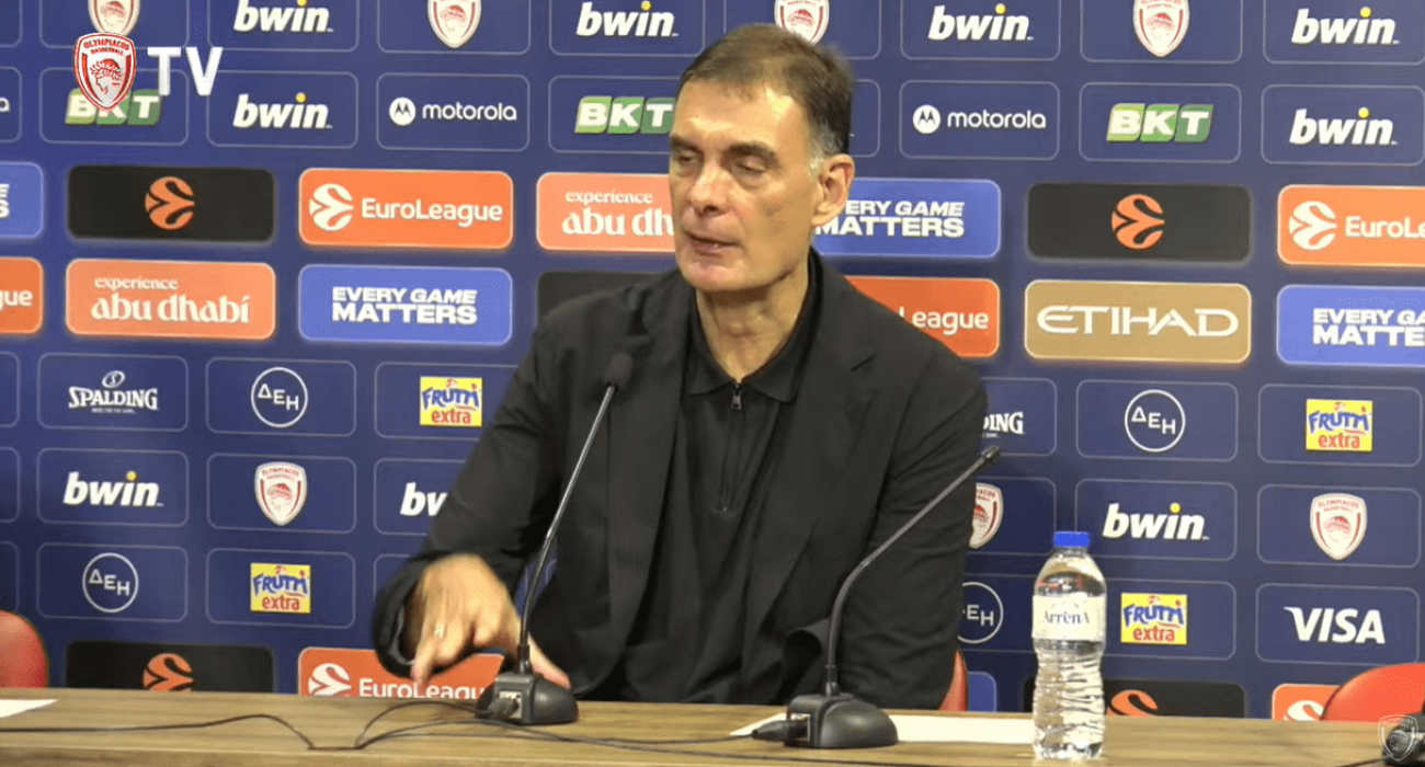 Μπαρτζώκας: «Διαβάζω ξαφνικά άρθρα αμφιβολίας για τον Μπαρτζώκα ενώ είναι ακόμα Οκτώβριος» Μπαρτζώκας: «Διαβάζω ξαφνικά άρθρα αμφιβολίας για τον Μπαρτζώκα ενώ είναι ακόμα Οκτώβριος»