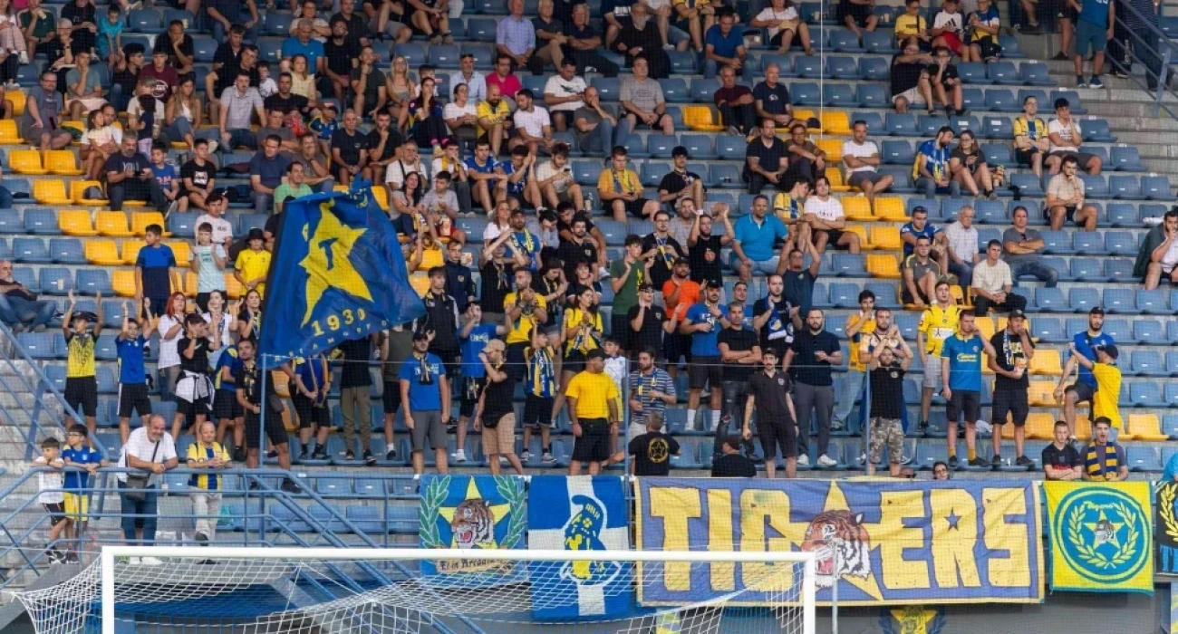 Οπαδοί του Αστέρα AKTOR / Πηγή: asterastripolis.gr Οπαδοί του Αστέρα AKTOR / Πηγή: asterastripolis.gr