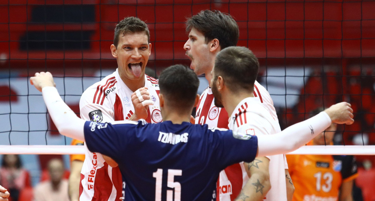 Πανηγυρική φάση από το ματς του Ολυμπιακού / Πηγή: Eurokinissi Πανηγυρική φάση από το ματς του Ολυμπιακού / Πηγή: Eurokinissi