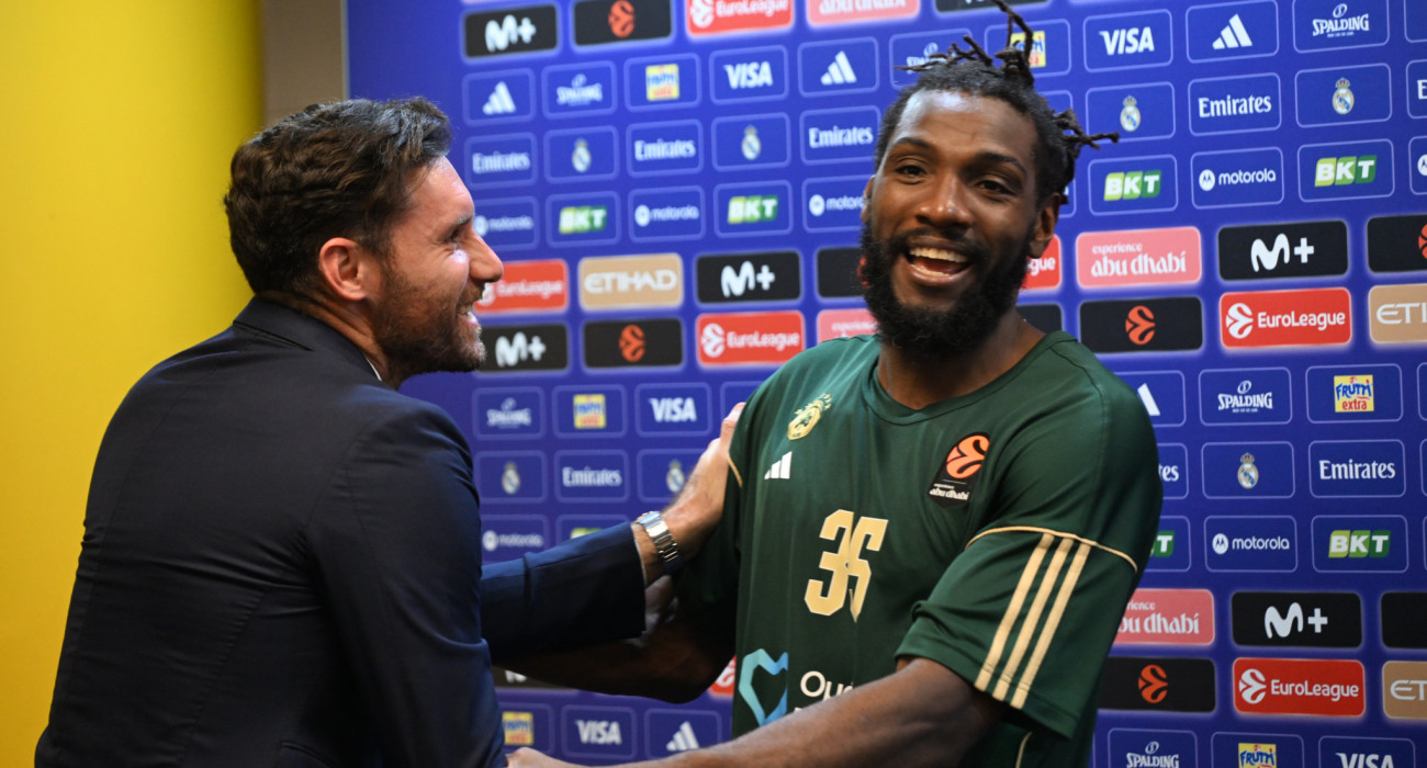 Ο Κένεθ Φαρίντ και ο Ρούντι Φερνάντεθ/Πηγή: Βαγγέλης Στόλης