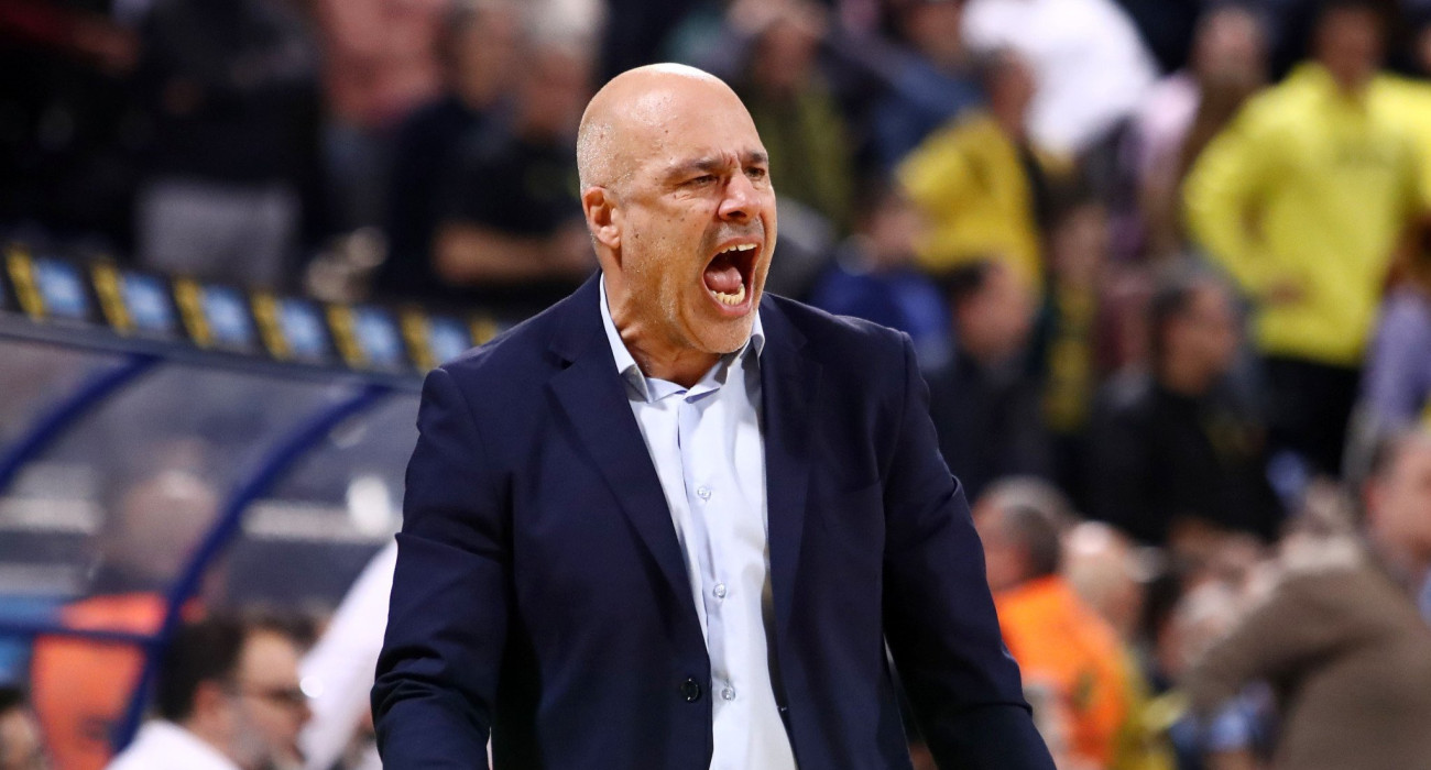 O νέος τεχνικός της Μακάμπι Νετάνια, Άρης Λυκογιάννης / Πηγή: ΙΝΤΙΜΕ