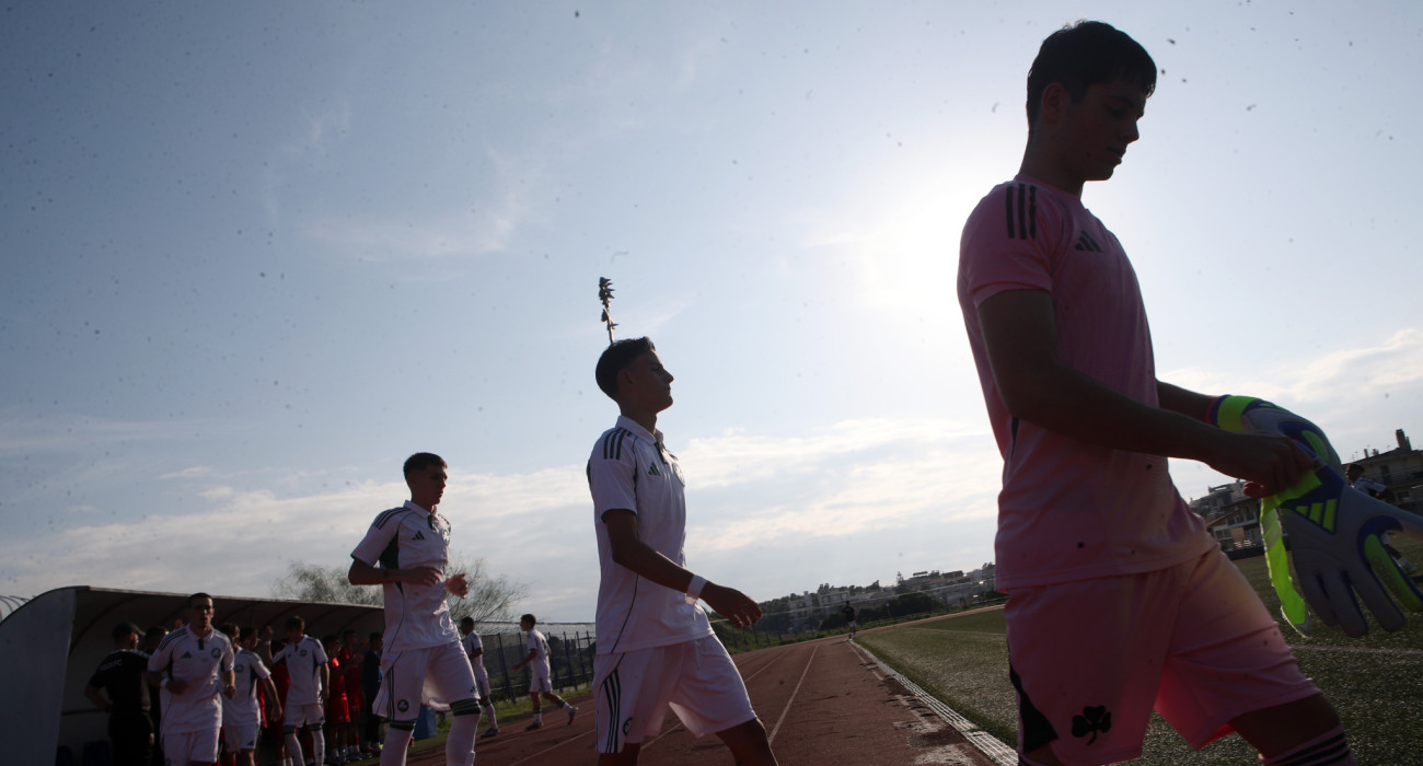 Οι νεαροί ποδοσφαιριστές της Κ17 του Παναθηναϊκού / Πηγή: InTime