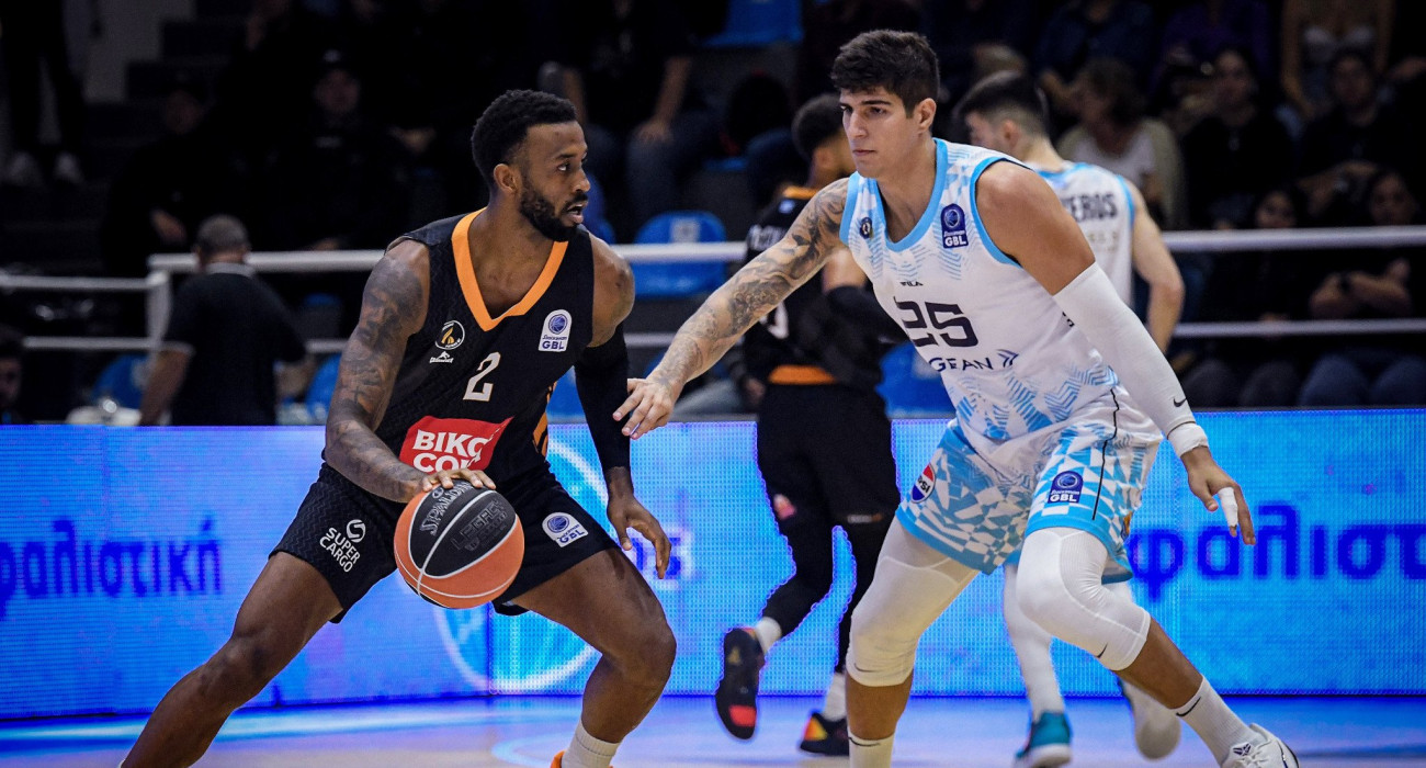 Στιγμιότυπο από το παιχνίδι ανάμεσα σε Προμηθέα Π΄άτρας και Κολοσσό στη Ρόδο, Πηγή: Intime