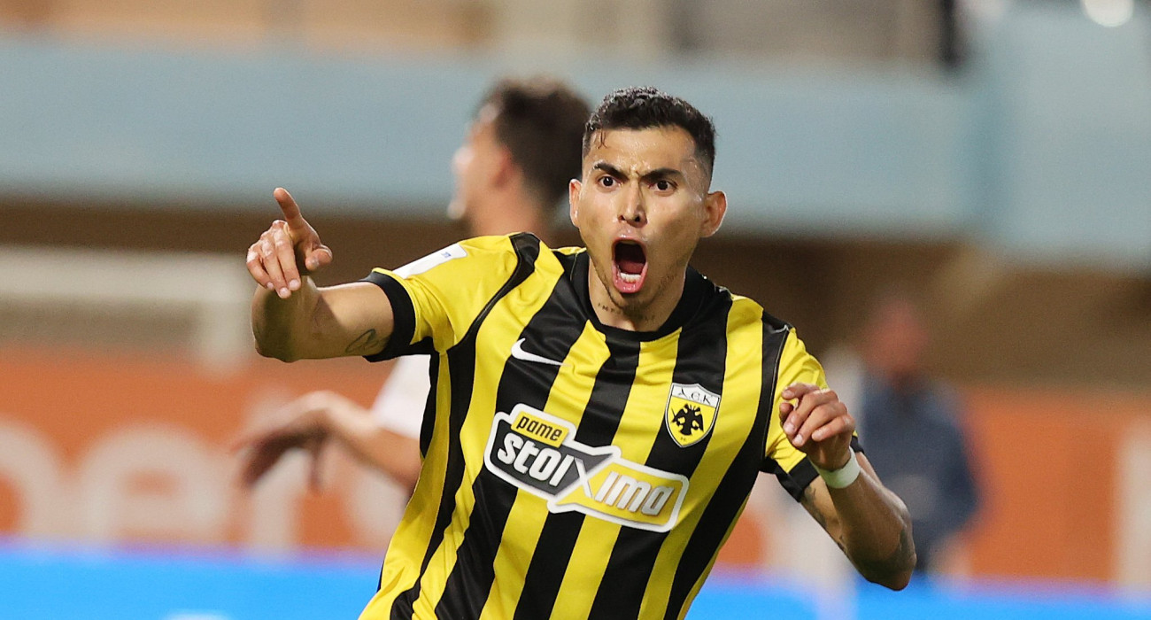 Ο Ορμπελίν Πινέδα πανηγυρίζει /Πηγή: Intime