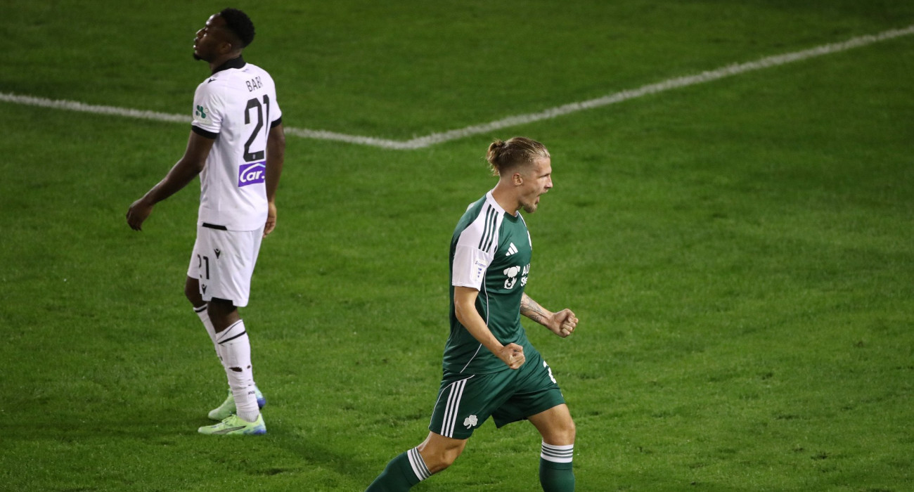 Ο Γεντβάι σκοράρει με τον ΠΑΟΚ / Πηγή: Intime