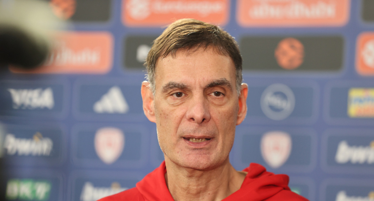 Ο Γιώργος Μπαρτζώκας στη media day του Ολυμπιακού/Πηγή: Intime