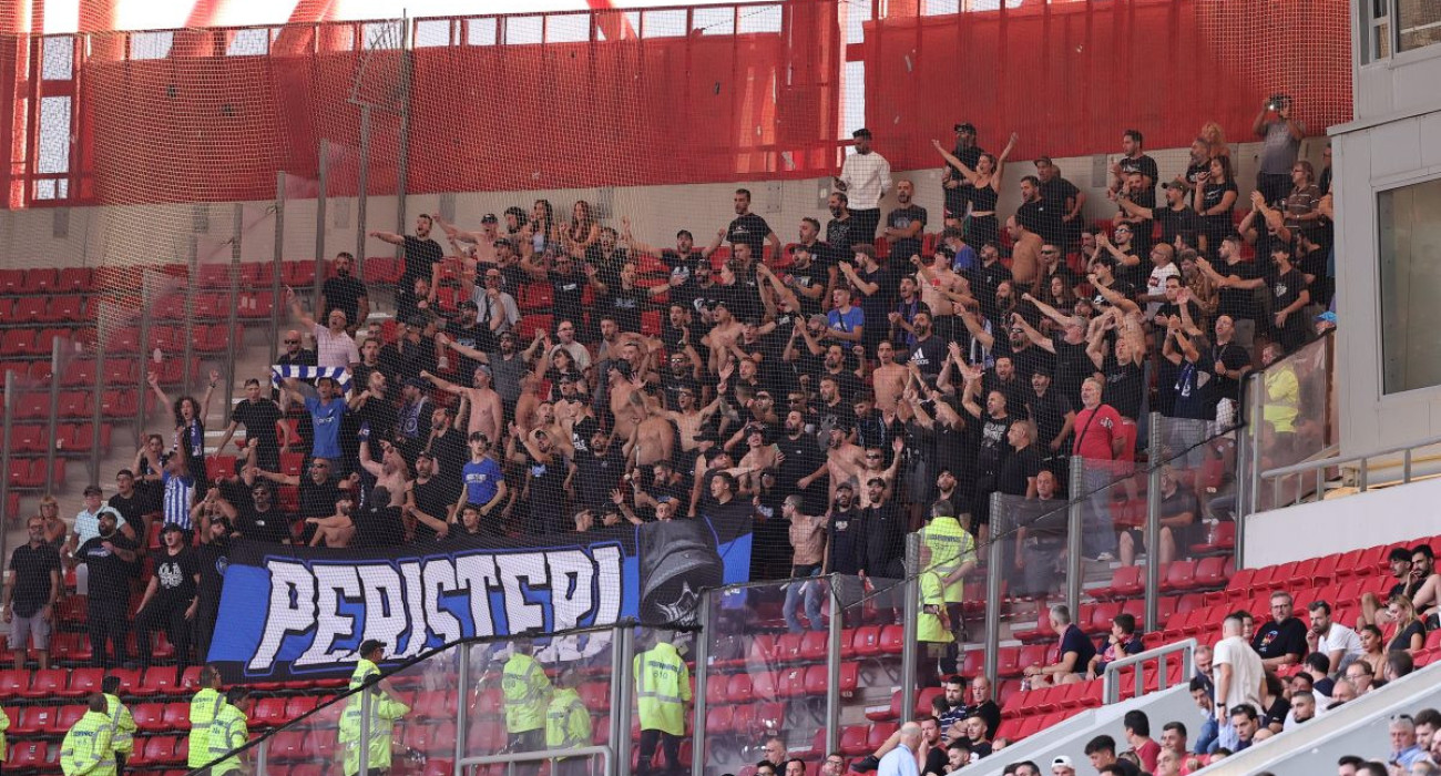 Οι οπαδοί του Ατρομήτου στο «Γ. Καραϊσκάκης» / Πηγή: atromitosfc.gr