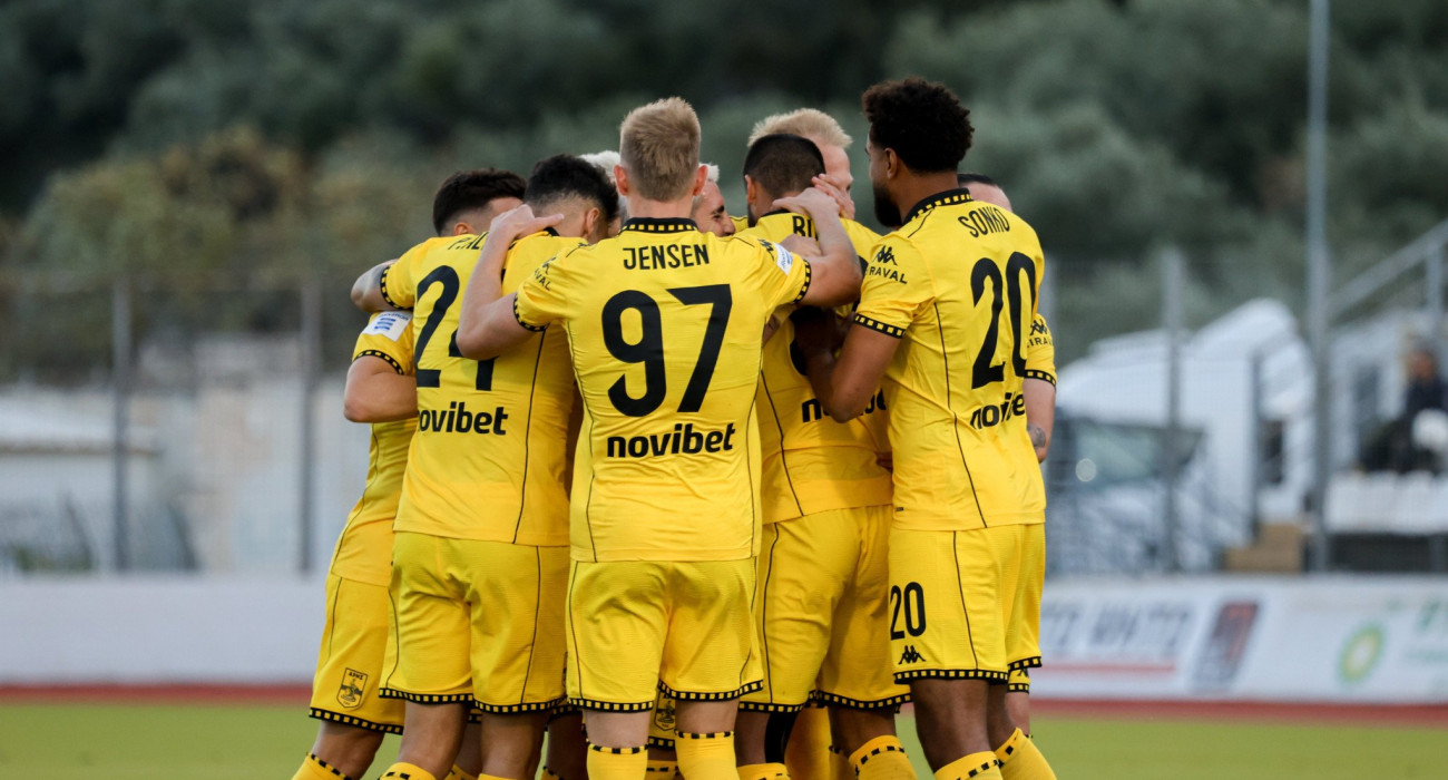 Οι παίκτες του Αρη πανηγυρίζουν/Πηγή: Eurokinissi