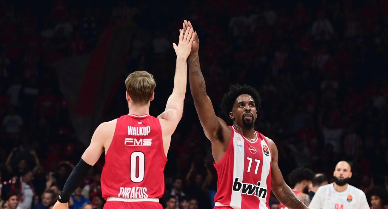 Ο Τόμας Γουόκαπ και ο Σακίλ ΜακΚίσικ/Πηγή: Eurokinissi