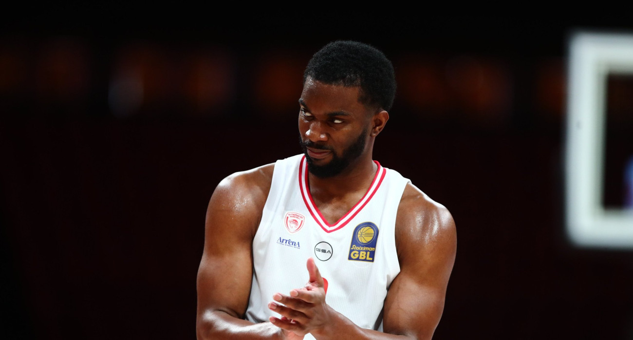 Ο Κίναν Έβανς στο επίσημο ντεμπούτο του με τον Ολυμπιακό - Πηγή: Eurokinissi