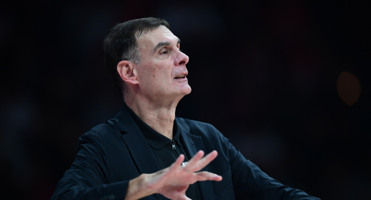 Ο Γιώργος Μπαρτζώκας στο παιχνίδι του Ολυμπιακού, Πηγή: Eurokinissi