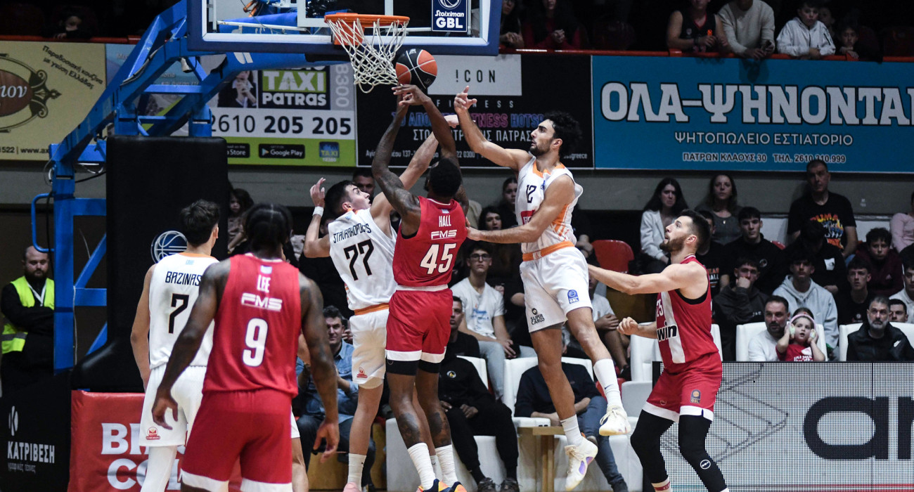 Στιγμιότυπο από το παιχνίδι ανάμεσα σε Προμηθέα Πάτρας και Ολυμπιακό, Πηγή: Eurokinissi