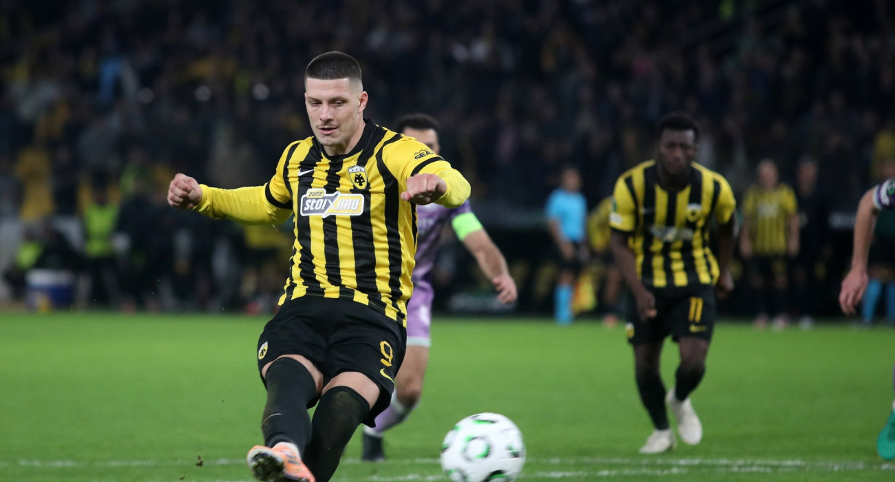 To πέναλτι του Λούκα Γιόβιτς για το 1-1 / Πηγή: Intime