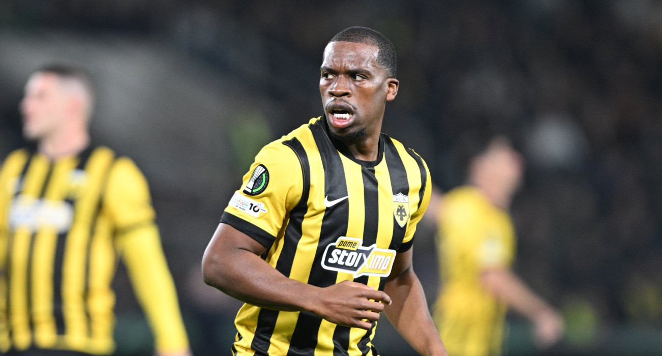 Ο Ντέρεκ Κουτέσα σε αγώνα της ΑΕΚ / Πηγή: Eurokinissi