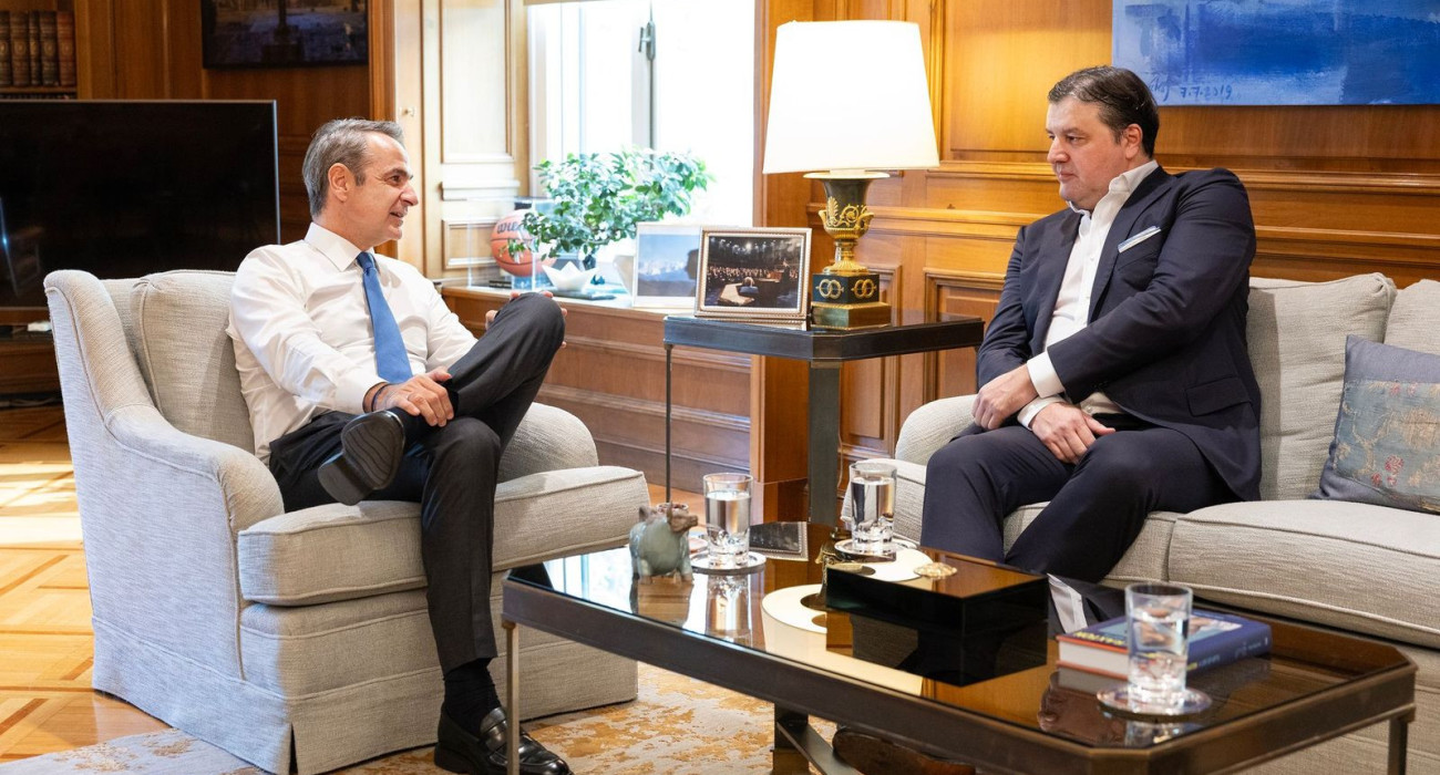 Ο Κυριάκος Μητσοτάκης με τον Ντέγιαν Μποντιρόγκα/Γραφείο τύπου Πρωθυπούργου