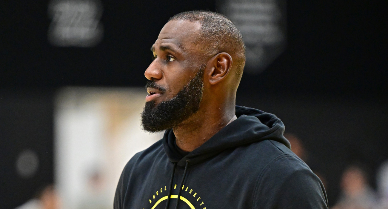 Ο ΛεΜπρόν Τζέιμς/Photo by Adam Pantozzi/NBAE via Getty Images