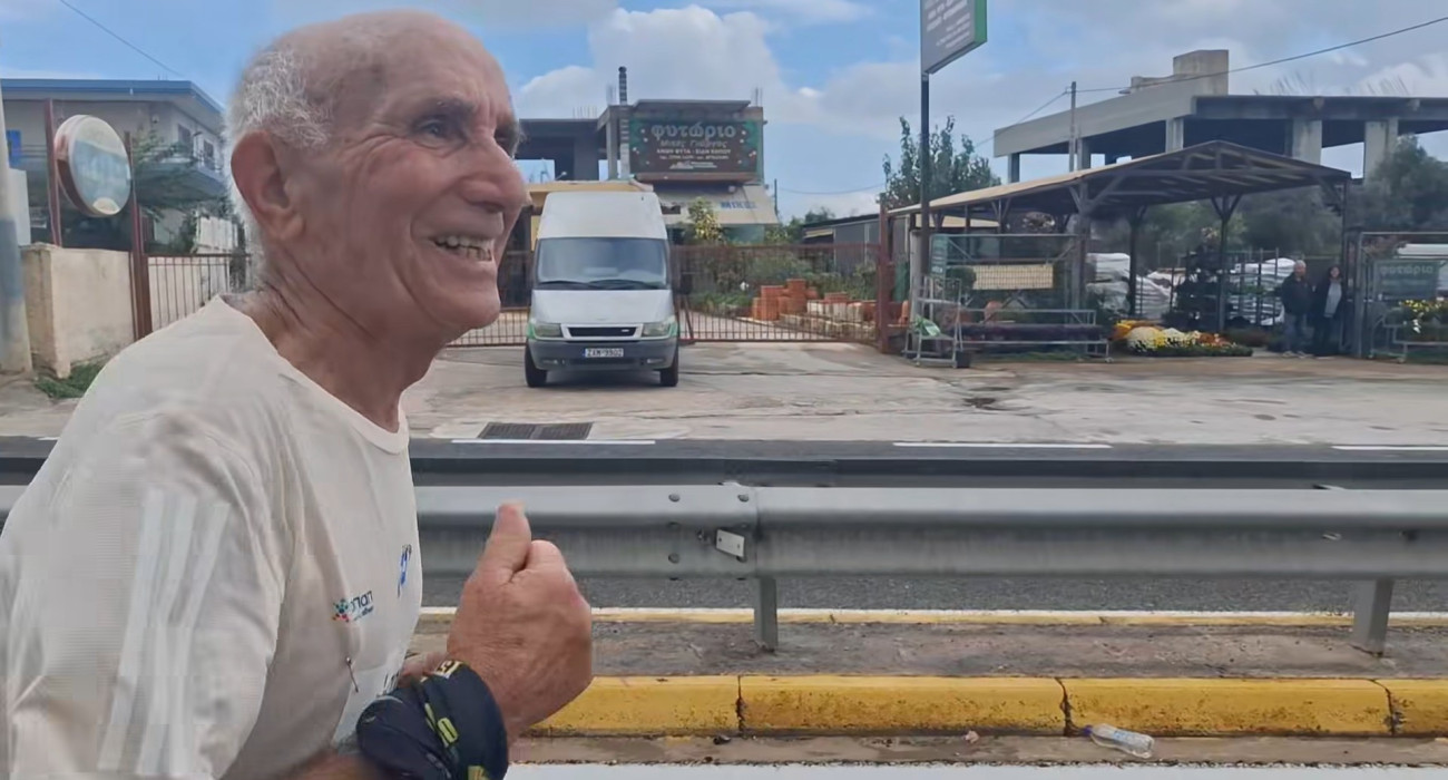 Ο κύριος Πλούταρχος Πουρλιάκας στον Μαραθώνιο / Screenshot