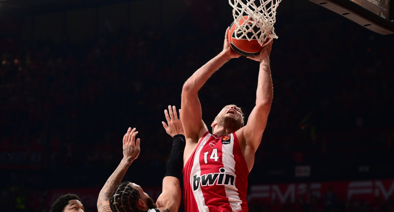 Στιγμιότυπο από το παιχνίδι ανάμεσα σε Ολυμπιακό και Παρτίζαν / Πηγή: Eurokinissi