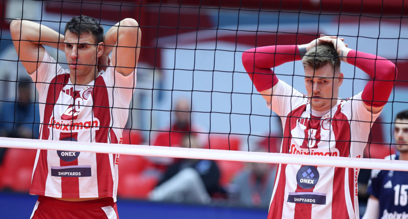 Πέριν και Νεντέλκοβιτς στον αγώνα του Ολυμπιακού / Πηγή: Intime