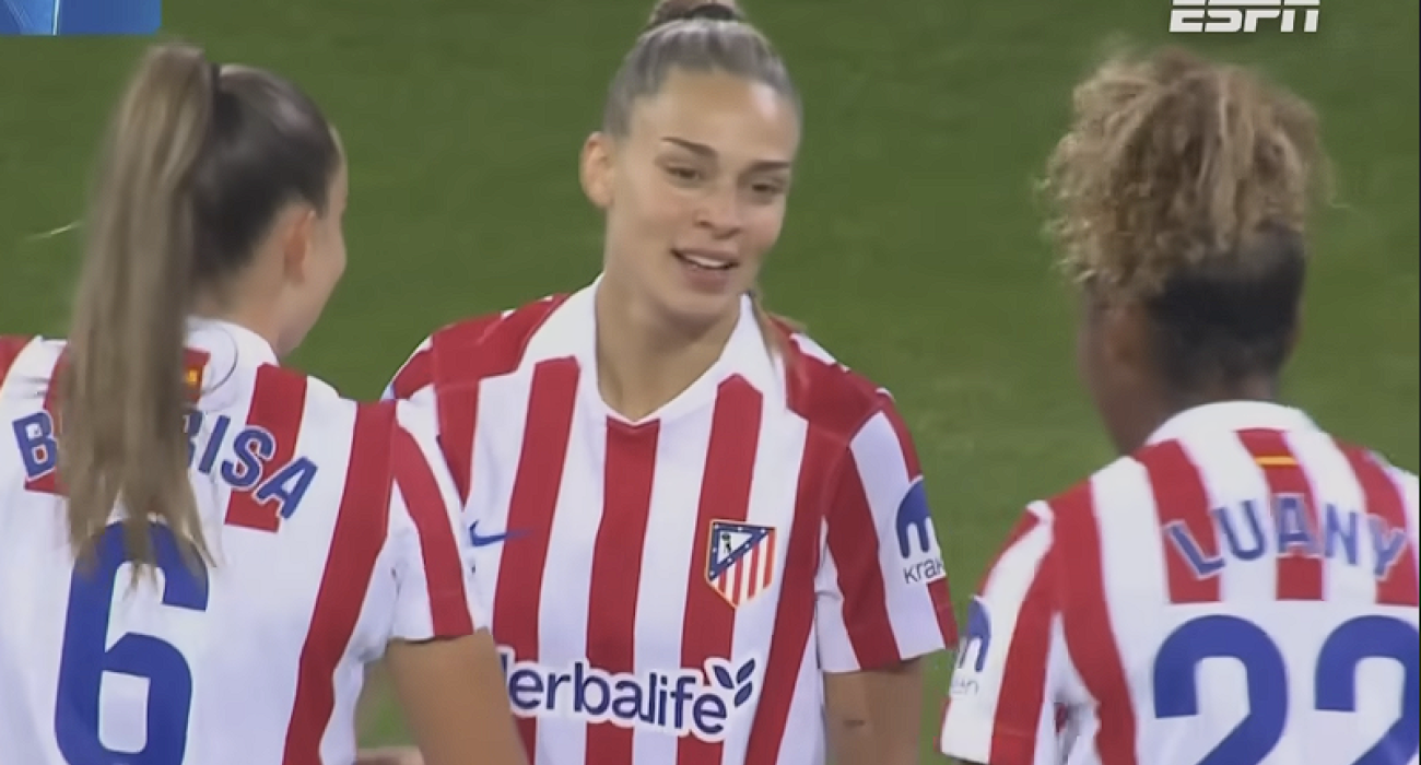 Οι παίκτριες της Ατλέτικο πανηγυρίζουν / Screenshot