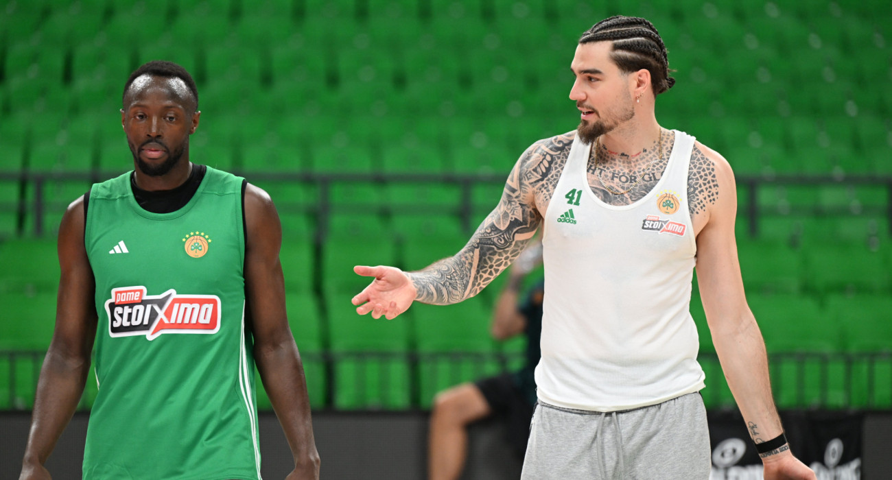 Τζέριαν Γκραντ και Χουάντσο Ερνανγκόμεθ κατά τη διάρκεια προπόνησης του Παναθηναϊκού/Βαγγέλης Στόλης