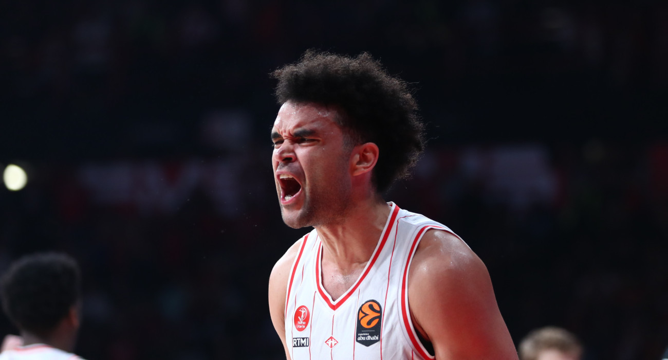 Ο Ελάιτζα Μπράιαντ της Χάποελ Τελ Αβίβ πανηγυρίζει/Πηγή: Intime