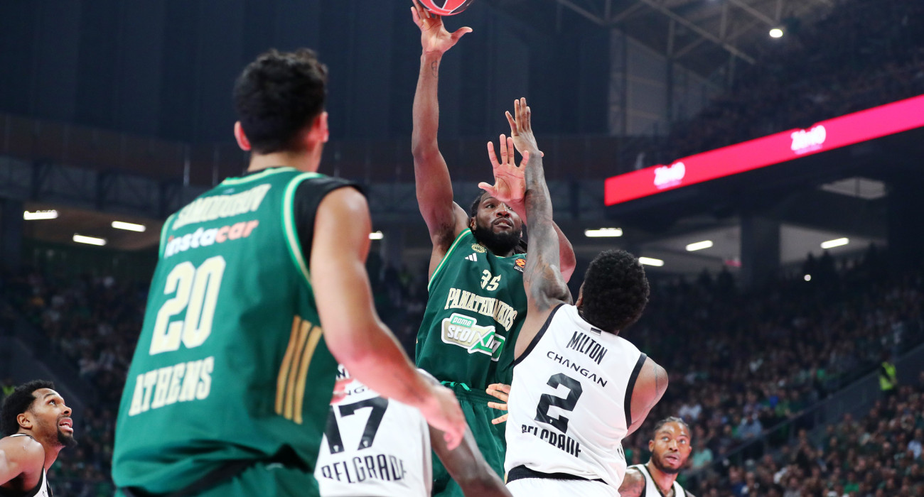 Ο Κένεθ Φαρίντ - Πηγή: Intime