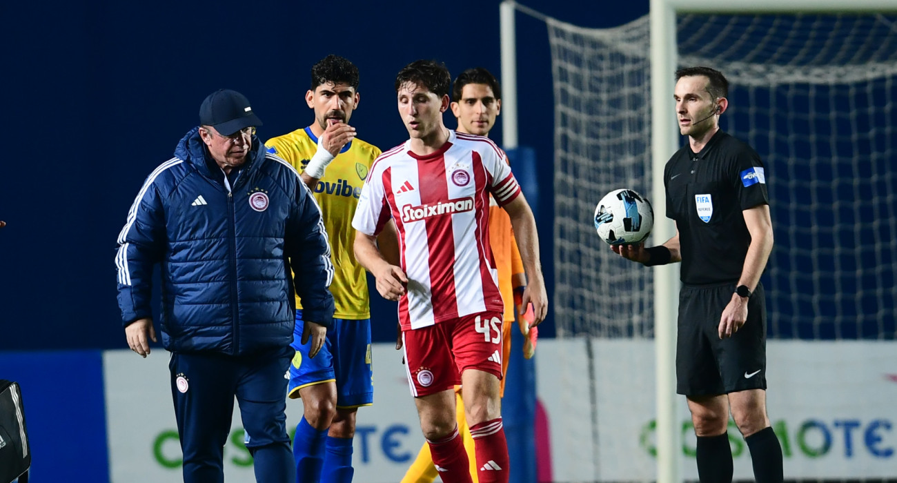 Ο Ρέτσος την ώρα του τραυματισμού / Πηγή: Eurokinissi