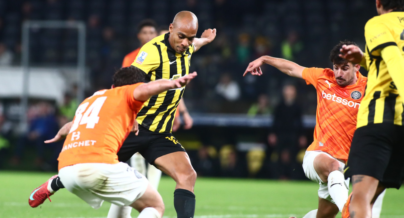 Ο Ζοάο Μάριο στο ΑΕΚ-ΟΦΗ / Πηγή: Eurokinissi