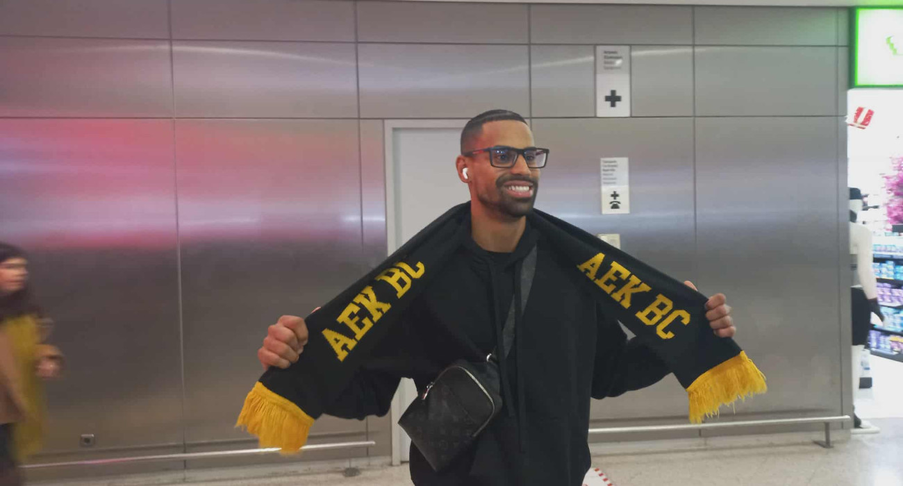 Ο Κλαβέλ έφτασε στην Ελλάδα για την ΑΕΚ