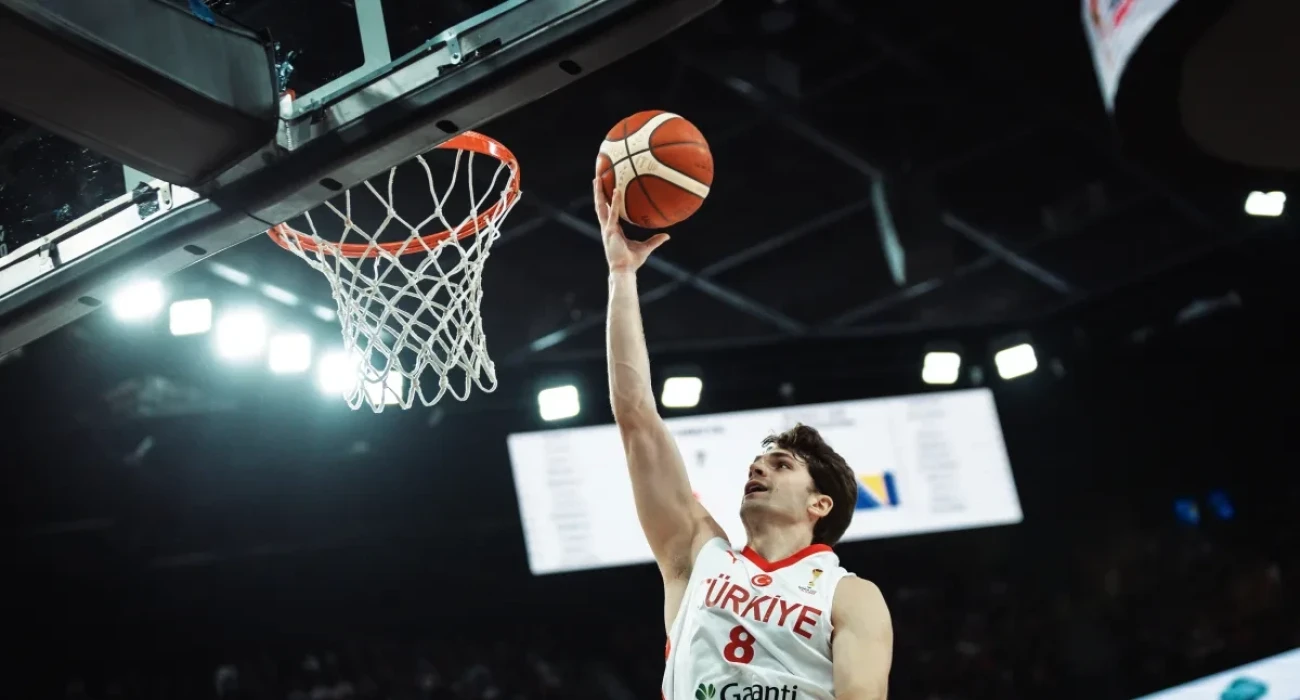 Ο Ταρίκ Μπιμπέροβιτς με τη φανέλα της Εθνικής Τουρκίας/Πηγή: FIBA