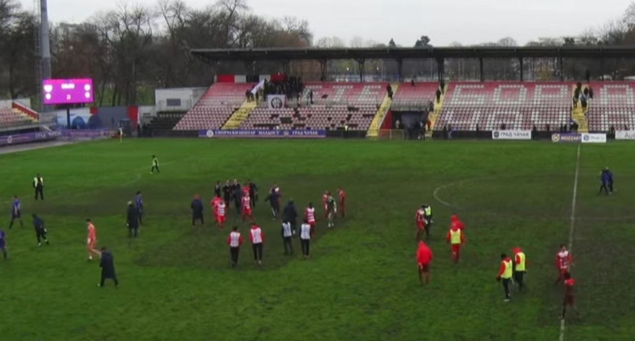 Το γήπεδο της Μπόρατς / Screenshot