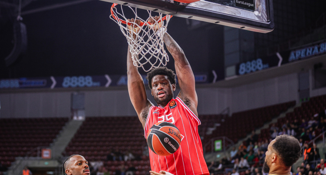 Ο Ντάνιελ Οτούρου - Photo by Yulian Todorov/Euroleague Basketball via Getty Images