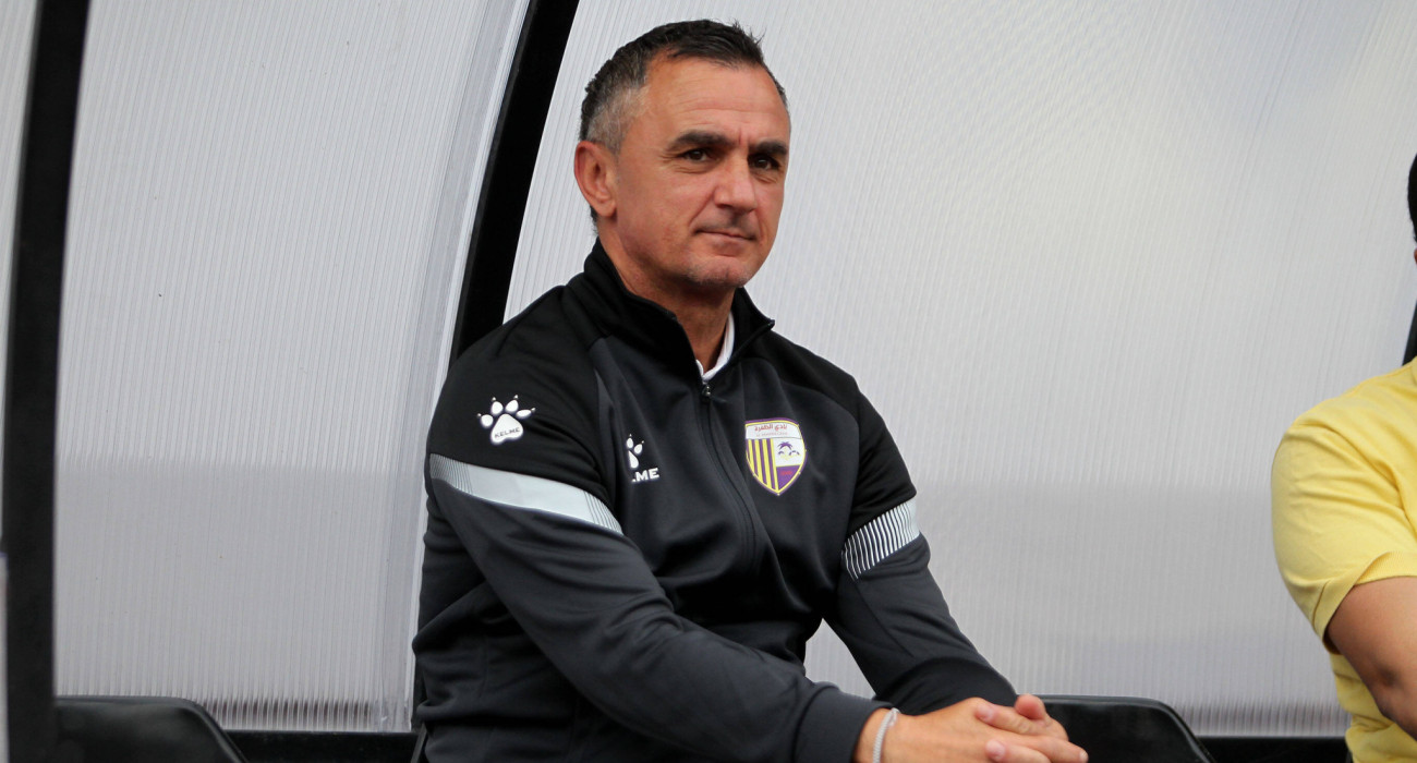 Ο Νεμπόισα Βίγκνιεβιτς στον πάγκο της Αλ Ντάφρα (ΗΑΕ) / Πηγή: Imago