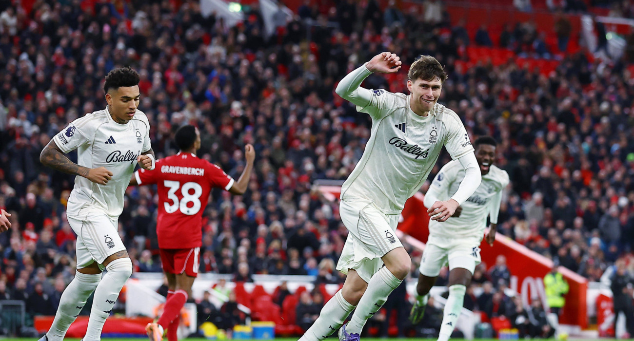 Ο Σαβόνα της Νότιγχαμ πανηγυρίζει στο ματς με τη Λίβερπουλ / Πηγή: Imago