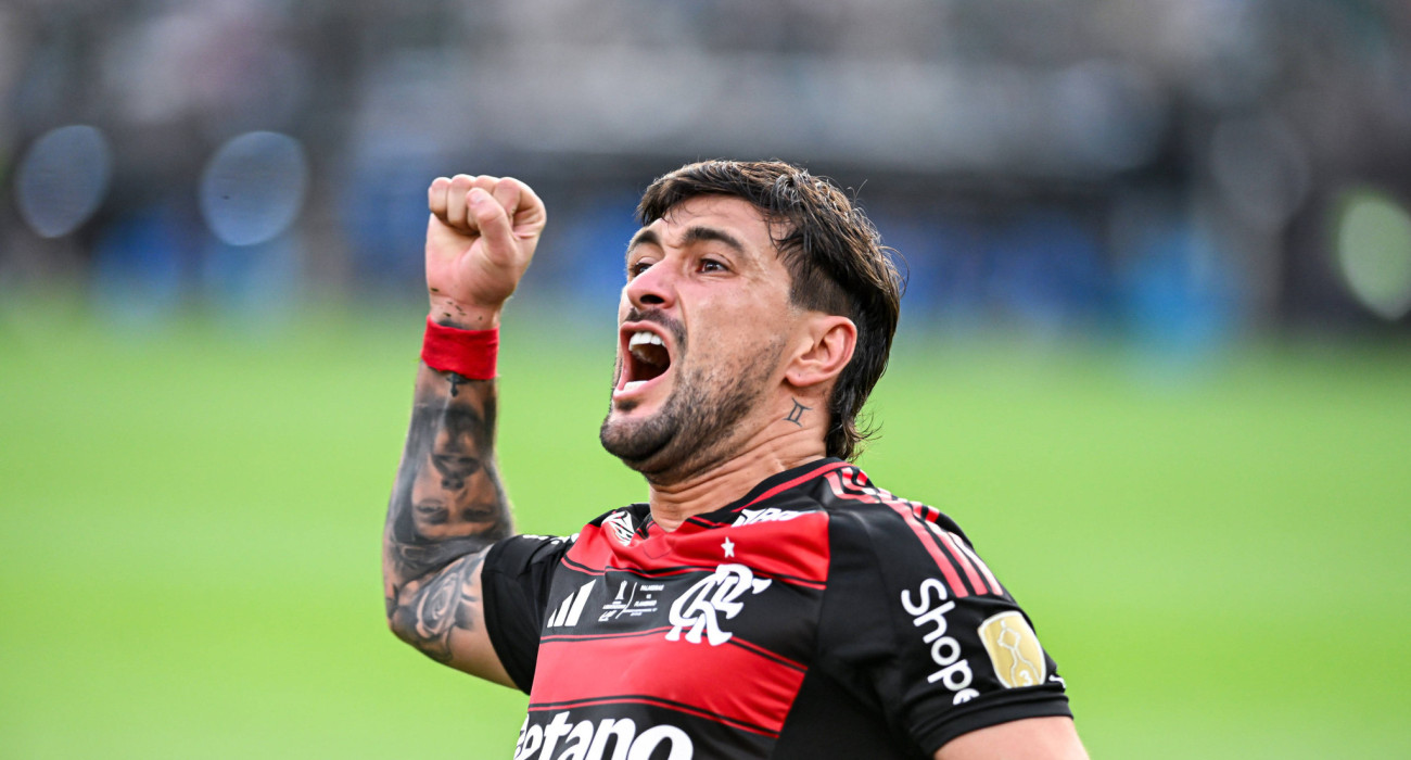 Ποδοσφαιριστής της Φλαμένγκο πανηγυρίζει / Πηγή: Imago
